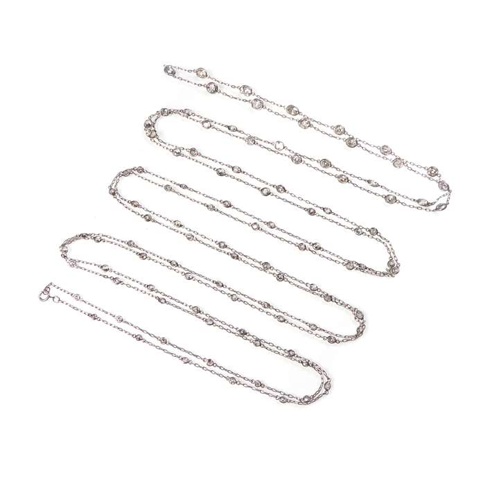 Diamond spectacle set long chain necklace